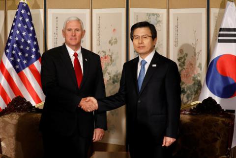 U.S. Vice President Mike Pence shakes hands with acting South Korean President and Prime Minister Hwang Kyo-ahn during their meeting in Seoul, South Korea, April 17, 2017. PHOTO BY REUTERS/Kim Hong-Ji