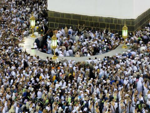 Muslim pilgrims circle the Kaaba at the Grand Mosque in Mecca, September 4, 2016. PHOTO BY REUTERS/Ahmed Jadallah