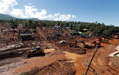 An aerial view of rescue efforts near destroyed houses by flooding water after a dam burst, in Solio town near Nakuru, Kenya, May 10, 2018. PHOTO BY REUTERS/Thomas Mukoya