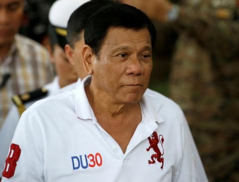 Philippine President Rodrigo Duterte arrives at the military's Camp Tecson to talk to soldiers in San Miguel, Bulacan in northern Philippines, September 15, 2016. PHOTO BY REUTERS/Erik De Castro