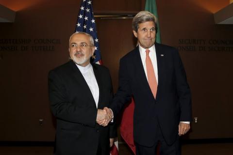 U.S. Secretary of State John Kerry (R) meets with Iran's Foreign Minister Mohammad Javad Zarif at the United Nations Headquarters in New York City, U.S., April 19, 2016. PHOTO BY REUTERS/Brendan McDermid