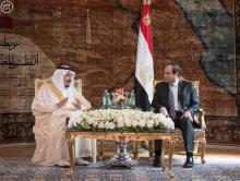 Egypt's President Abdel Fattah al-Sisi meets Saudi Arabia's King Salman in Cairo, Egypt, April 7, 2016. PHOTO BY REUTERS/Saudi Press Agency
