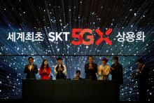Park Jung-ho, CEO of SK Telecom, attends a launching ceremony for its 5G service, in Seoul, South Korea, April 3, 2019. PHOTO BY REUTERS/Kim Hong-Ji