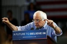 Democratic U.S. presidential candidate Bernie Sanders speaks during a campaign rally in Santa Cruz, California, May 31, 2016. PHOTO BY REUTERS/Stephen Lam