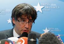 Sacked Catalan leader Carles Puigdemont attends a news conference at the Press Club Brussels Europe in Brussels, Belgium, October 31, 2017. REUTERS/Yves Herman