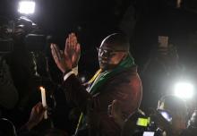 Zimbabwean Pastor Evan Mawarire addresses followers after his release at Harare Magistrates court, July 13, 2016. PHOTO BY REUTERS/Philimon Bulawayo