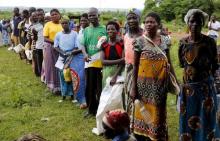 Malawians queue for food aid distributed by the United Nations World Food Progamme (WFP) in Mzumazi village near the capital Lilongwe, February 3, 2016. PHOTO BY REUTERS/Mike Hutchings