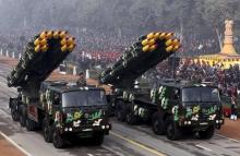 Indian army officers stand on vehicles displaying missiles during the Republic Day parade in New Delhi, India, January 26, 2016. PHOTO BY REUTERS/Altaf Hussain