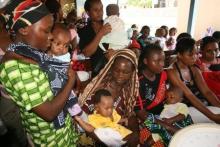 Women and their children visit a clinic at Sinza Health Centre in Tanzania's capital Dar es Salaam, May 2, 2011. PHOTO BY REUTERS/Emmanuel Kwitema