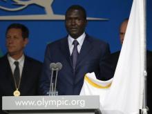 Paul Kibii Tergat of Kenya takes his oath as a member of the International Olympic Committee (IOC) in Buenos Aires, September 10, 2013. PHOTO BY REUTERS/Enrique Marcarian
