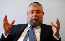 President of the Conference of European Rabbis Pinchas Goldschmidt talks during an interview with Reuters in Vienna, Austria, May 31, 2016. PHOTO BY REUTERS/Heinz-Peter Bader