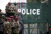 Police seal off roads near Kenya's Supreme Court in Nairobi, Kenya, November 20, 2017. PHOTO BY REUTERS/Baz Ratner