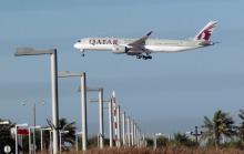 A Qatar Airways plane is seen in Doha, Qatar, June 5, 2017. PHOTO BY REUTERS/Stringer