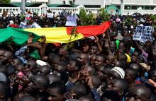 People take part in a rally to protest against the failure of the government and international peacekeepers to stem rising ethnic and jihadist violence, in the Malian capital of Bamako, Mali, April 5, 2019. PHOTO BY REUTERS/Keita Amadou
