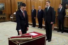 Pedro Sanchez sworn in as new Spanish prime minister